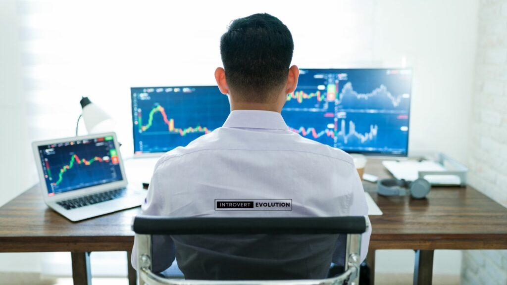 Common trading mistakes to avoid for beginners — trading desk with charts